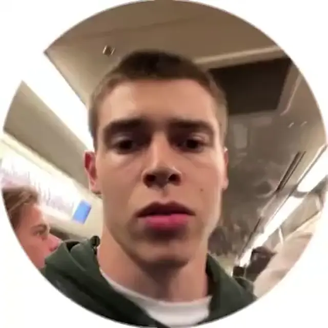 Кто посмотрит в камеру, тот гей