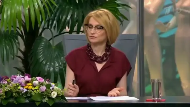 Вы молодая красавица, у вас прекрасная фигура