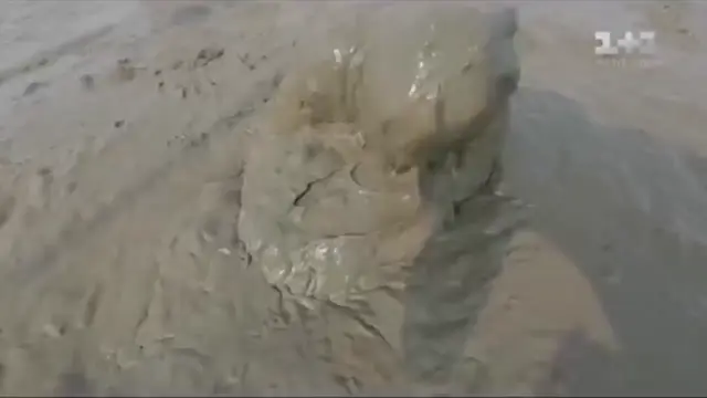 Оптимист в лечебной грязи