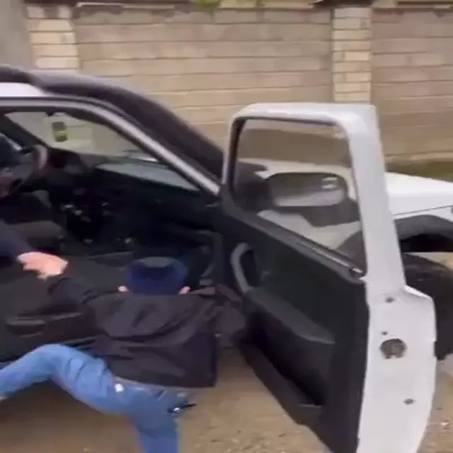 Хасбик залетает в Ниву