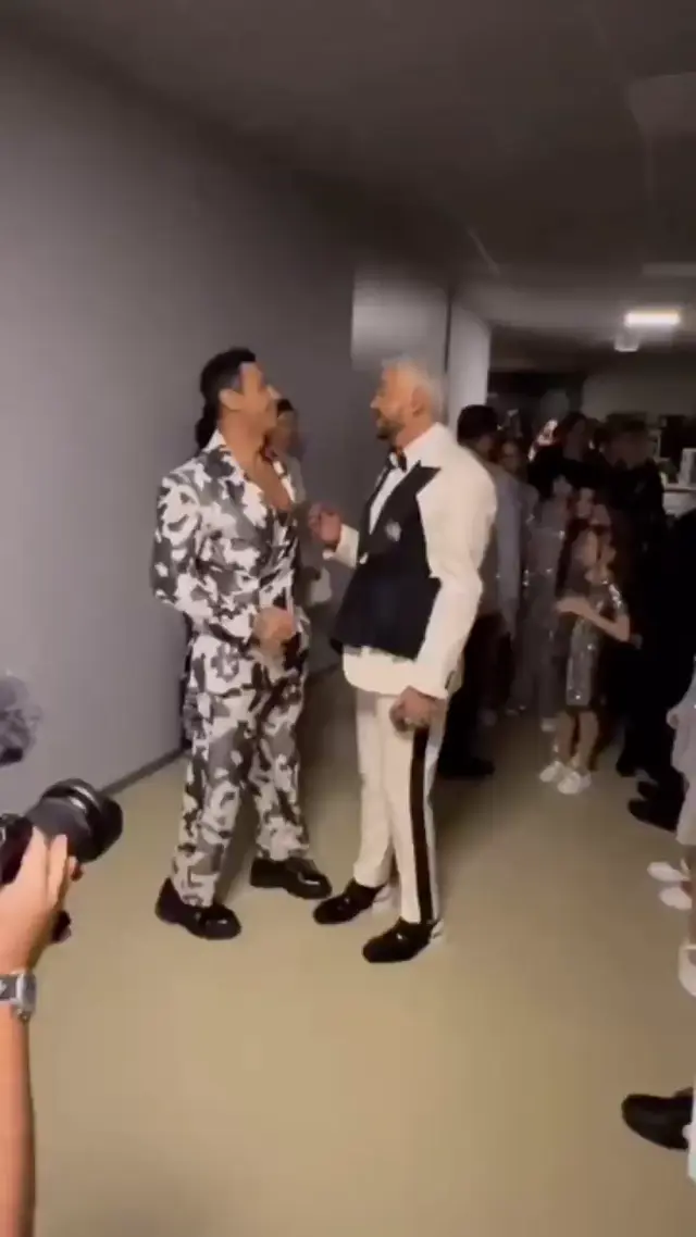 Меня унизить невозможно