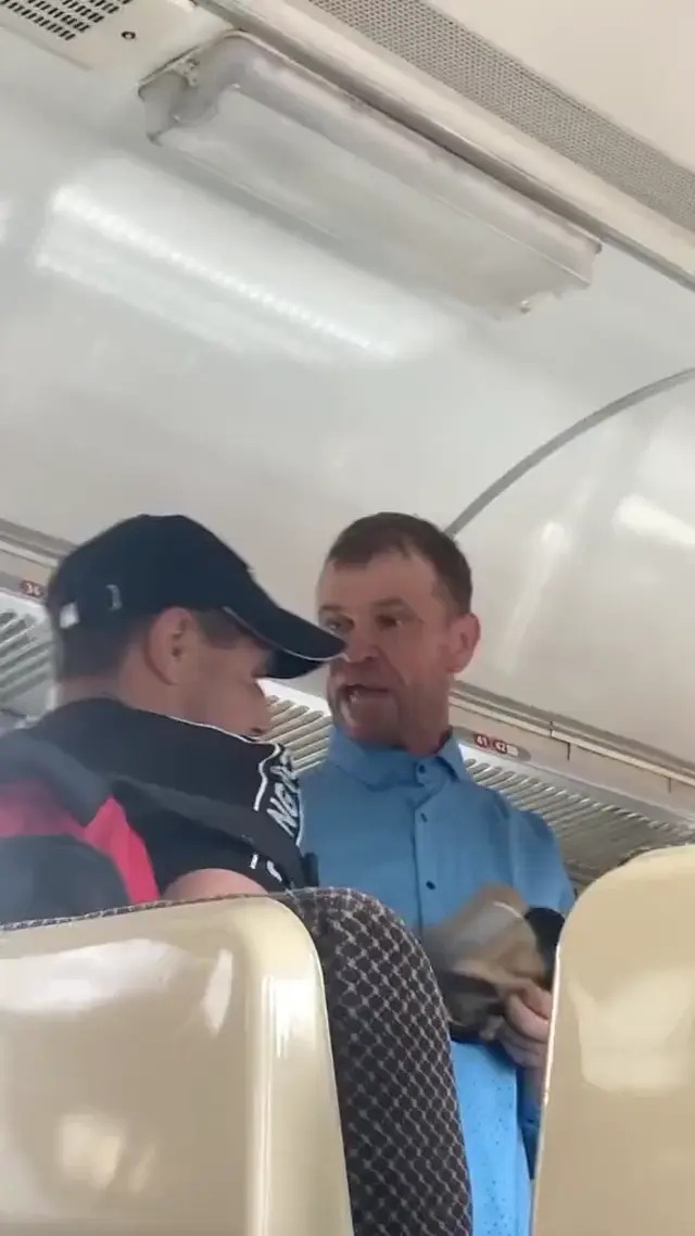 Тебя ебёт что ли?