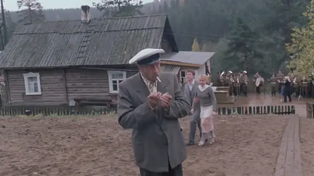 Саньк, может мы тоже пойдём состругаем себе снегурочку?