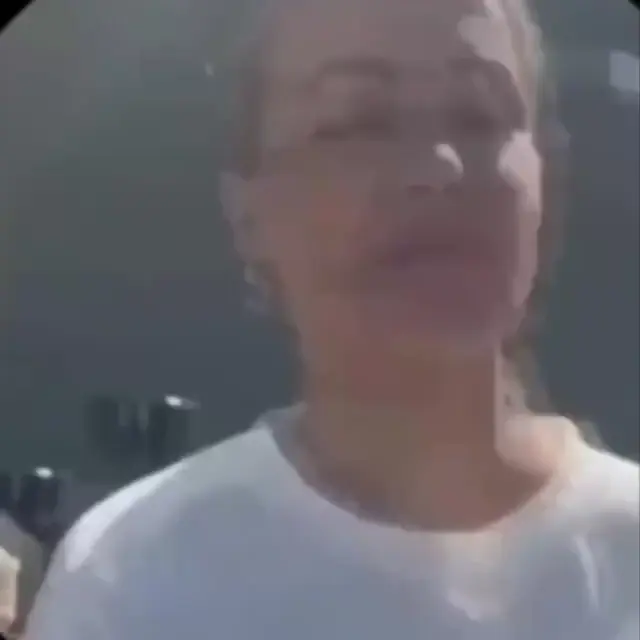 В стаканчике должно быть пиво
