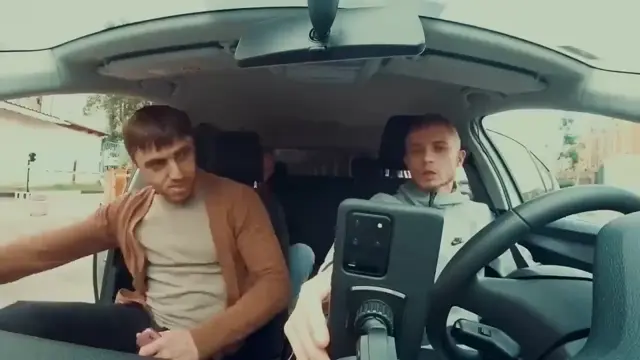 Как дела у тебя? Как зовут, братишка?
