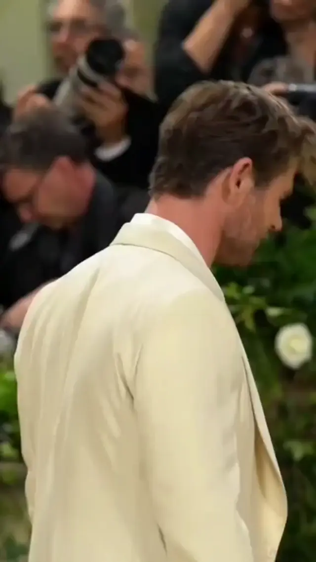 Крис Хемсворт на Met Gala