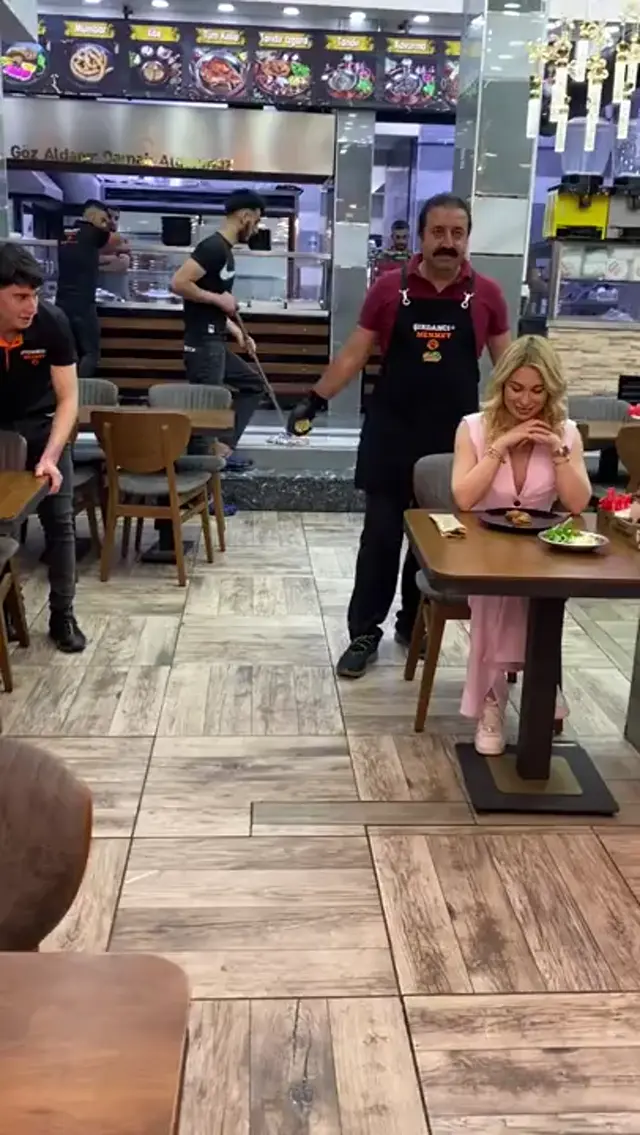 Шоу от шефа пошло не по плану
