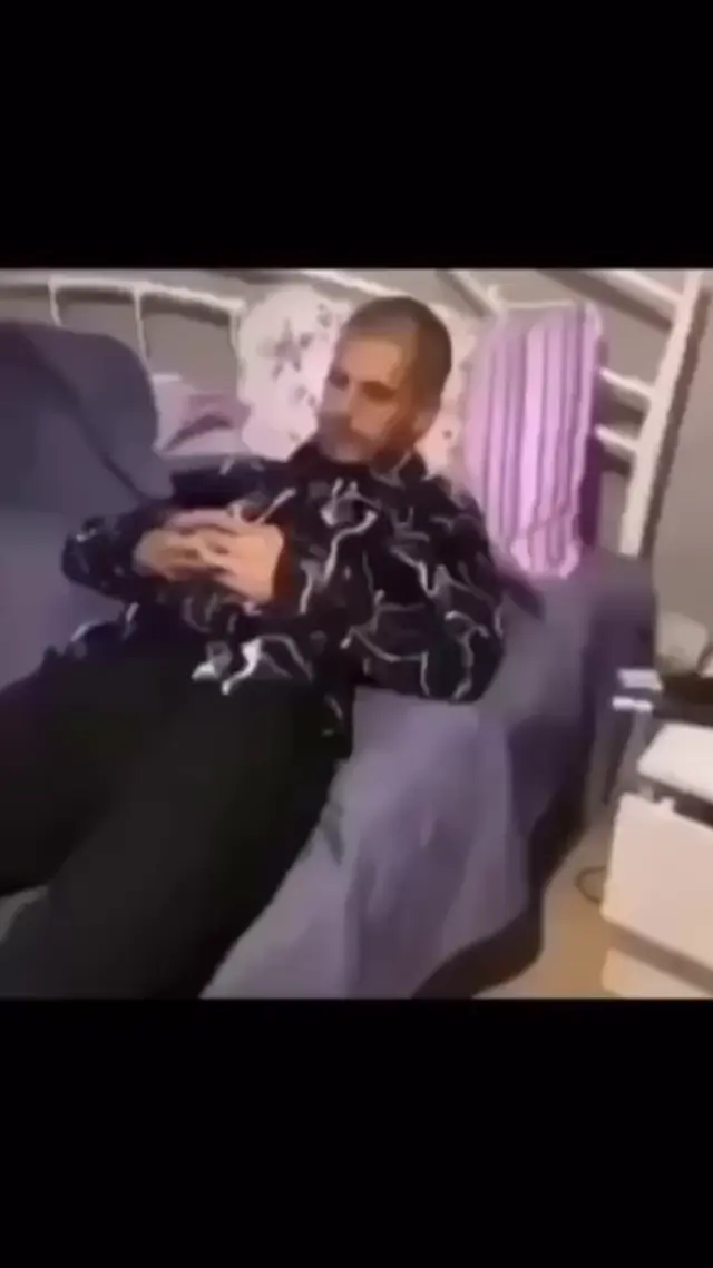 Когда переборщил с духами