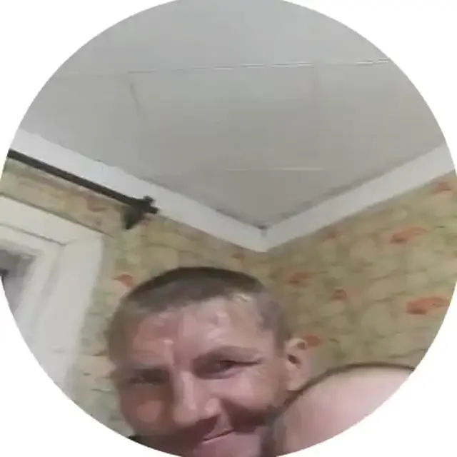 Алло братва, мы сидим отдыхаем