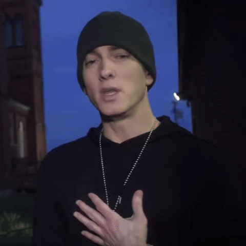 Эминем в недоумении