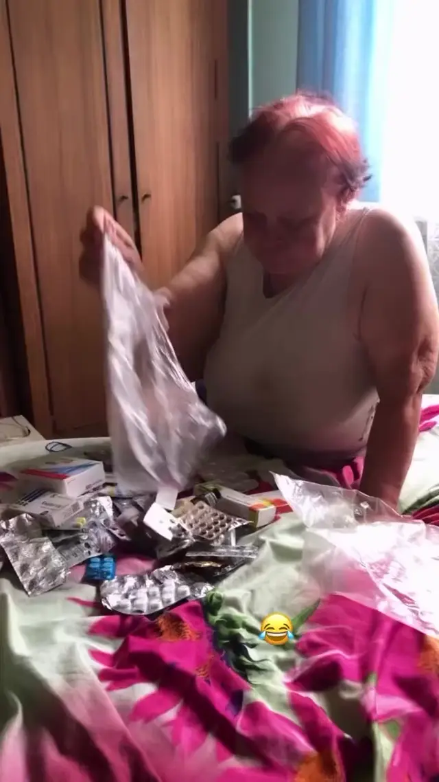 Да всё нахуй болит, от пизды до глаза