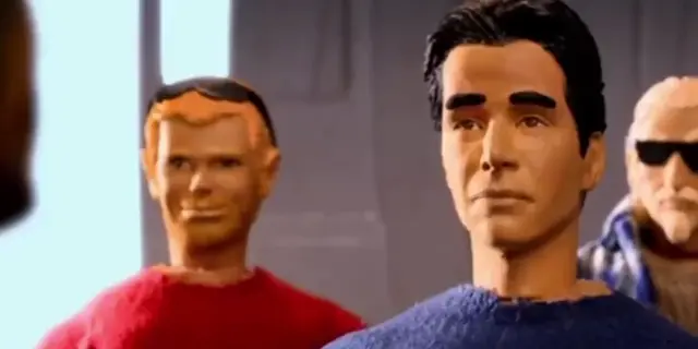 Ну что, будем или дрочить друг другу?