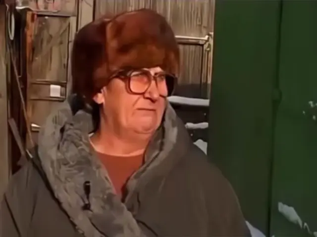 Минут 5-10 пятого утра