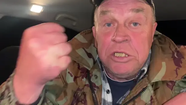 Я тебя выебу нахуй, гнида