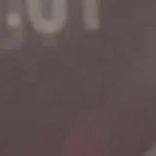 Сегодня все девочки на смене