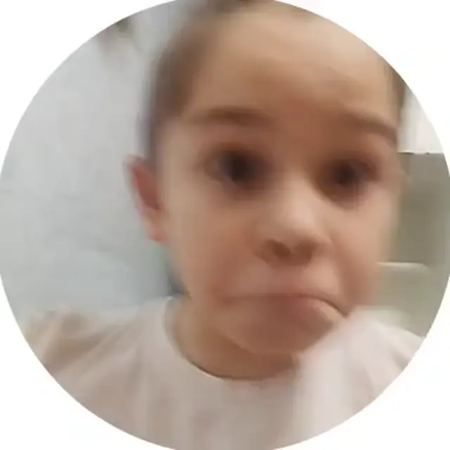 Слышь ты, обезьяна, играть будешь?