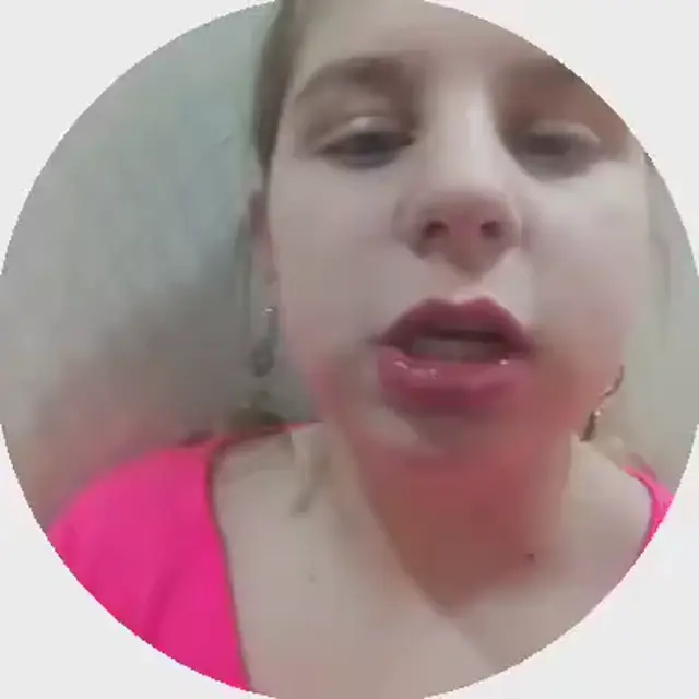 Хули ты выебываешься в камеру