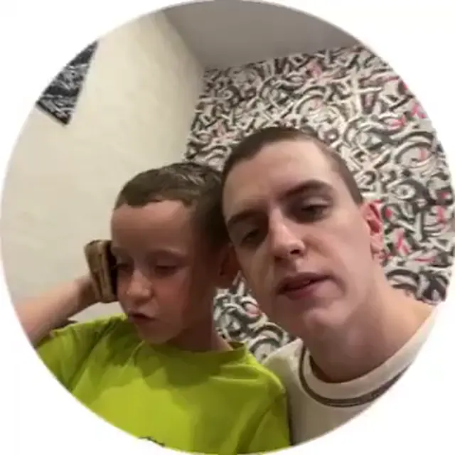 Слышь, малая, возвращай мой черончик