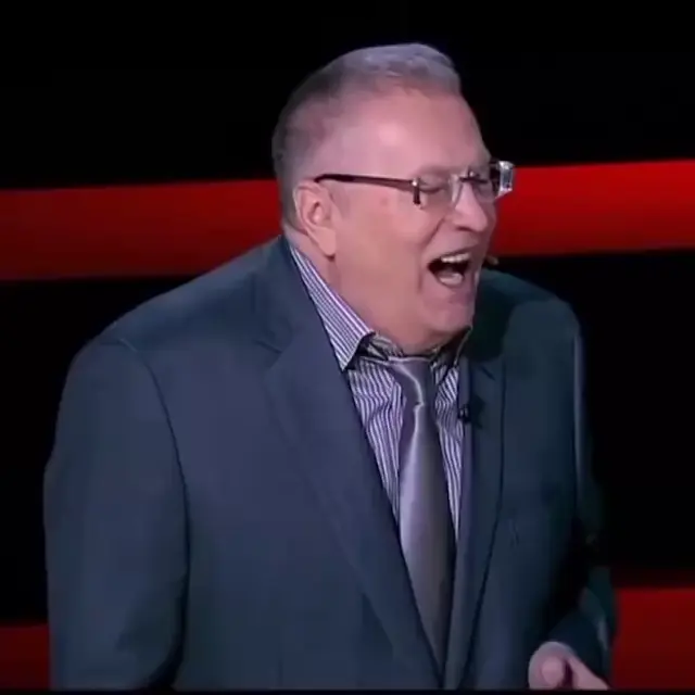 Смеющийся Жириновский в костюме