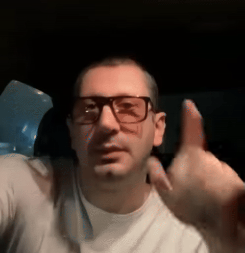 Назидательный жест эксперта