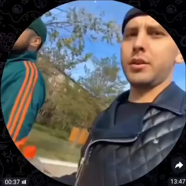 Давайте посмеемся просто так