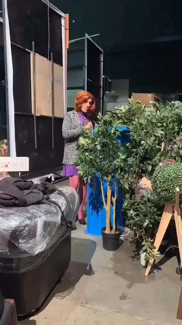 Шо за прикидончик, малыха?