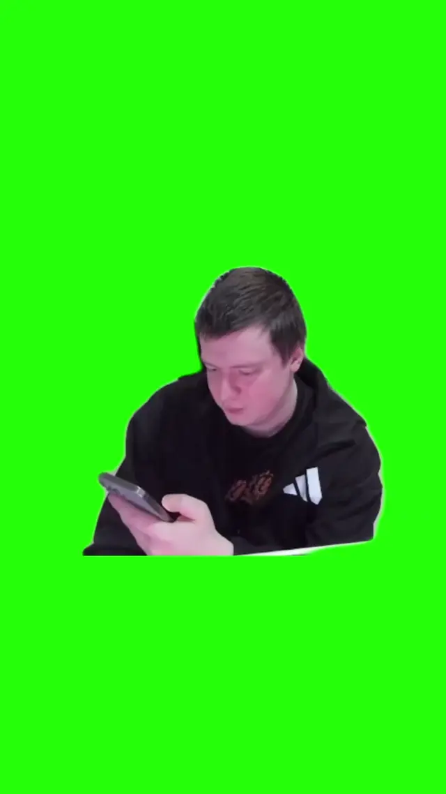 Забавный момент на зеленом фоне для монтажа