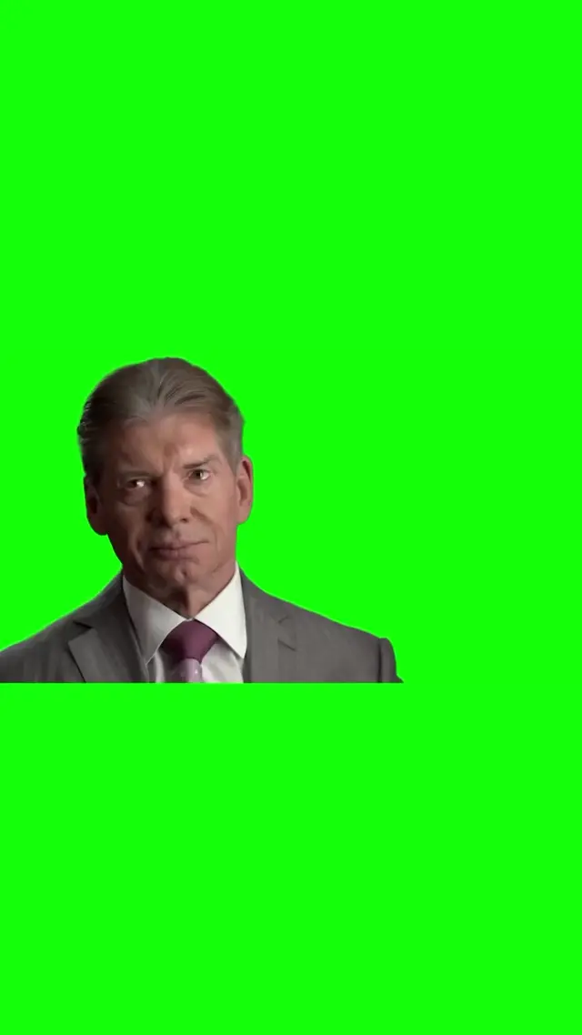 Винс Макмэн плачет на хромакее