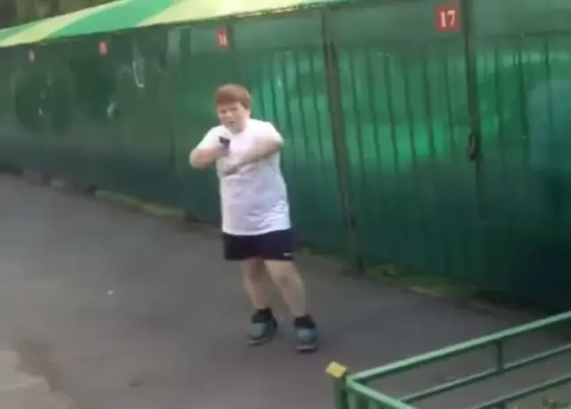 Школьники, ах вы суки мелкие