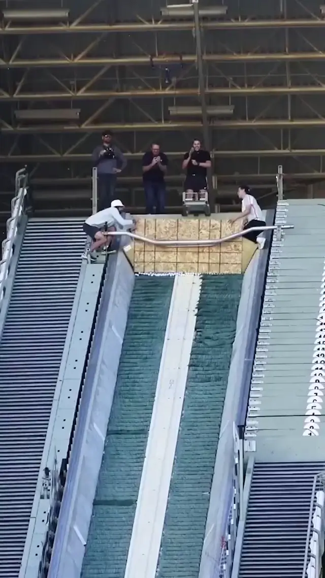 Surely one went in! (Ну хоть один-то попал?)