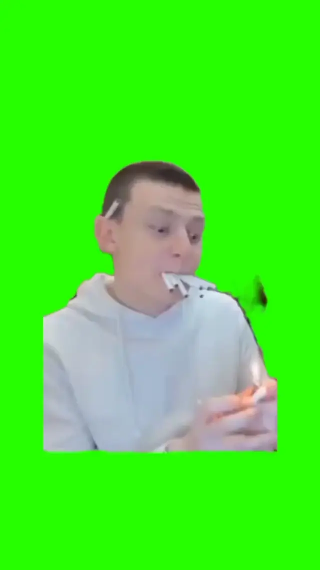 Меллстрой курит много сигарет хромакей