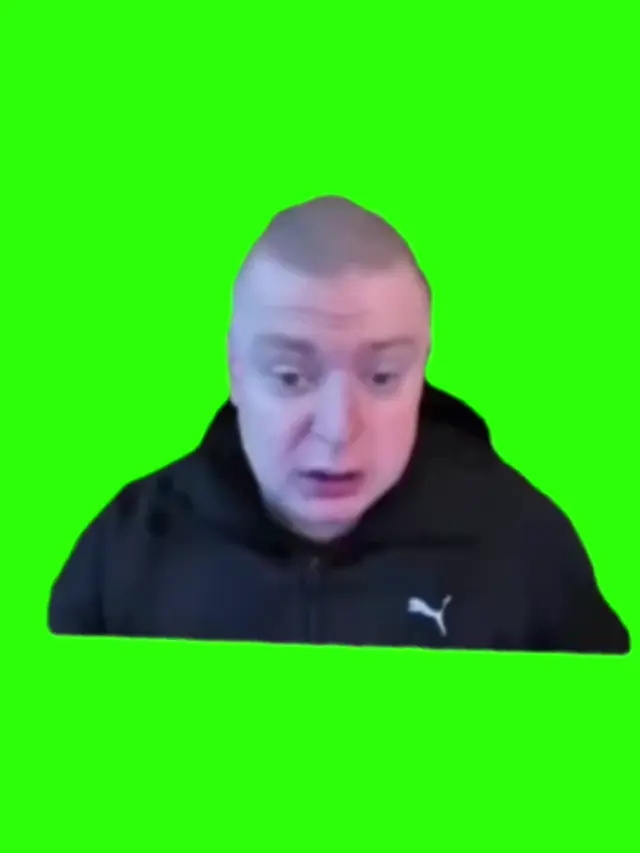 Дай его! Дай его, сука!