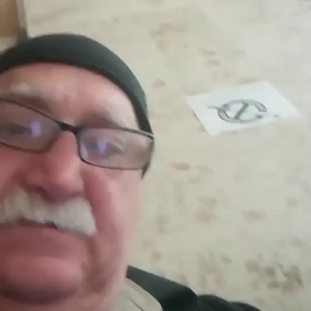 Дед и его странные звуки