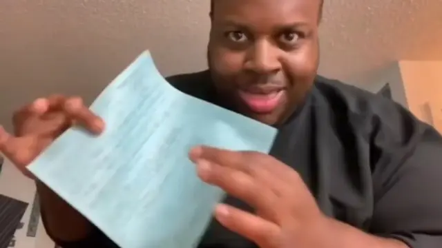 What's this, motherfucker? (EDP445 с бумагой)