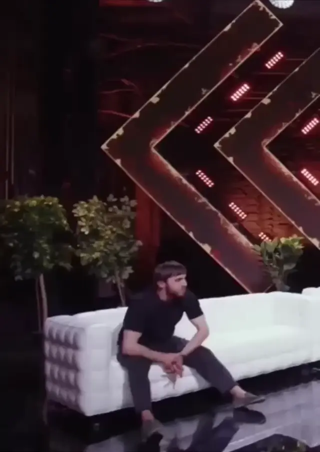 Ты сестер задеваешь или че?