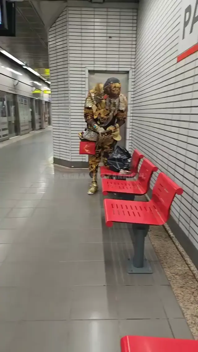 Цыганский барон в метро