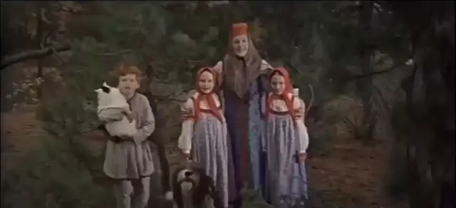 Здравствуй, олень! Золотые рога!