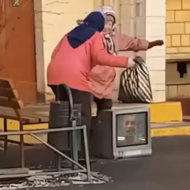 Бабушки против телевизора