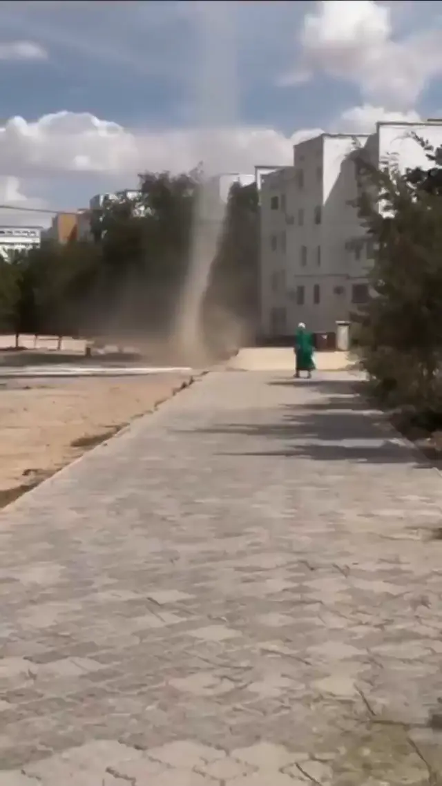 Дворник против торнадо