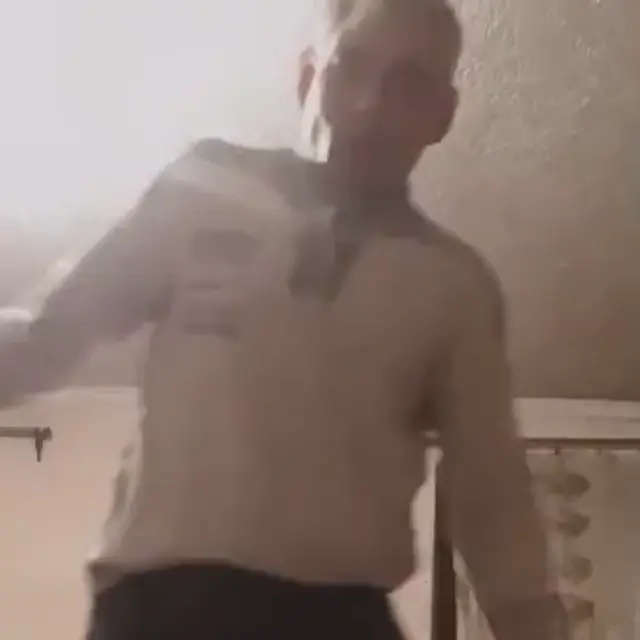 Мать сдохла от героина, отец ушел