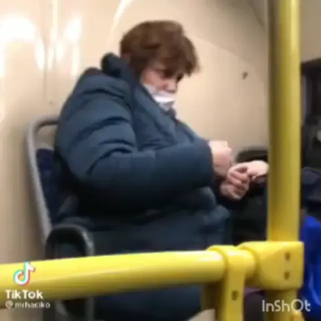 Битва на жестах в автобусе